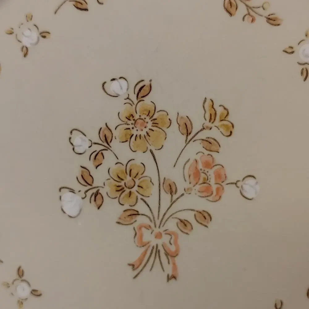6 Cordella Burnet Pattern 7 3/8